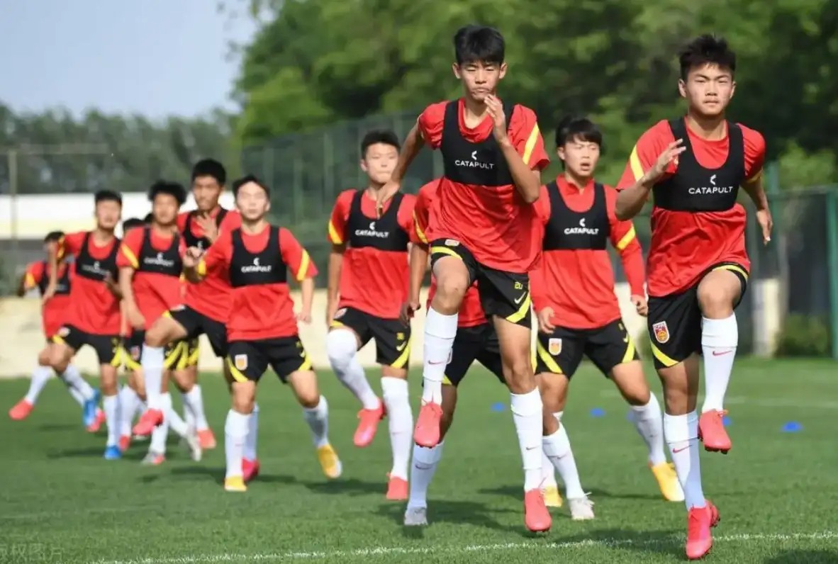 中国足球设施远超葡萄牙,但培养不出C罗!